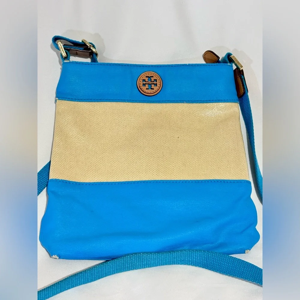 TORY BURCH‎ Blue & Beige Canvas Crossbody Colorblock Top Zip Pouch Bag